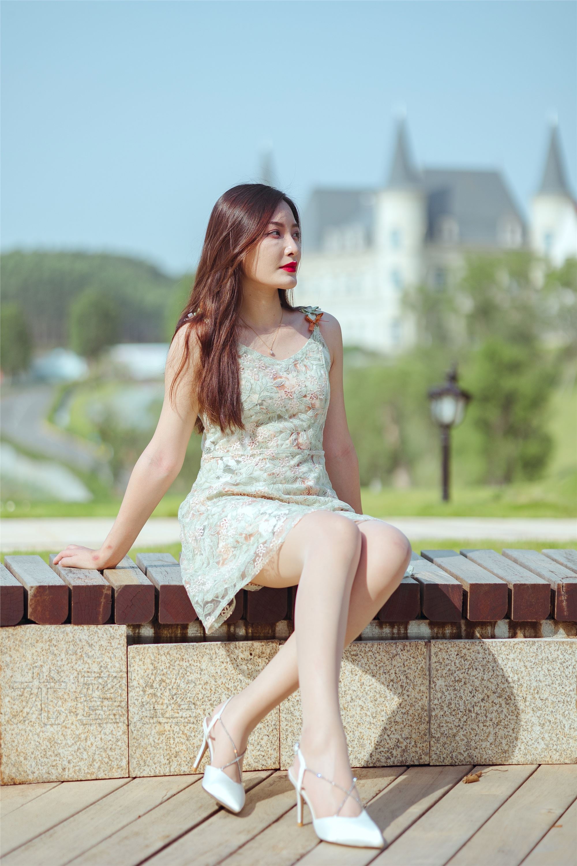 尤蜜丝 穿搭写真 NO.064